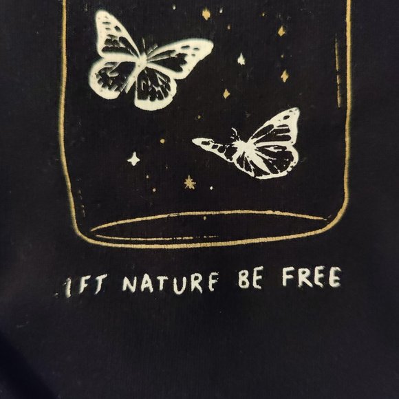 Butterfly Sweatshirt Let Nature Be Free - Picture 8 of 10
